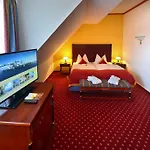 Luitpoldpark-hotel Hotel 4*