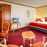 Otel Luitpoldpark-hotel 4*