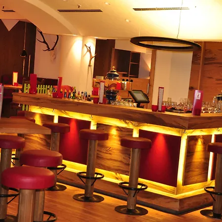 路易波德公园酒店