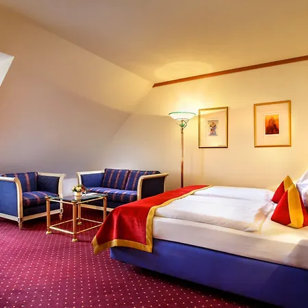 루이트폴트 파크-호텔 호텔 4*