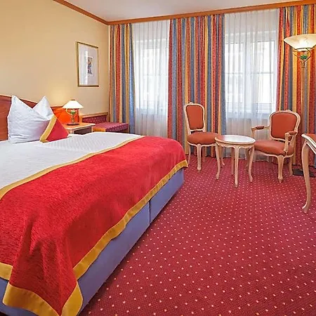 Luitpoldpark-hotel Szálloda 4*
