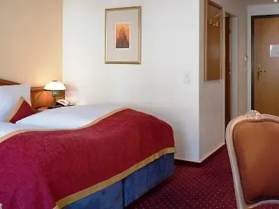 Luitpoldpark-hotel 4*